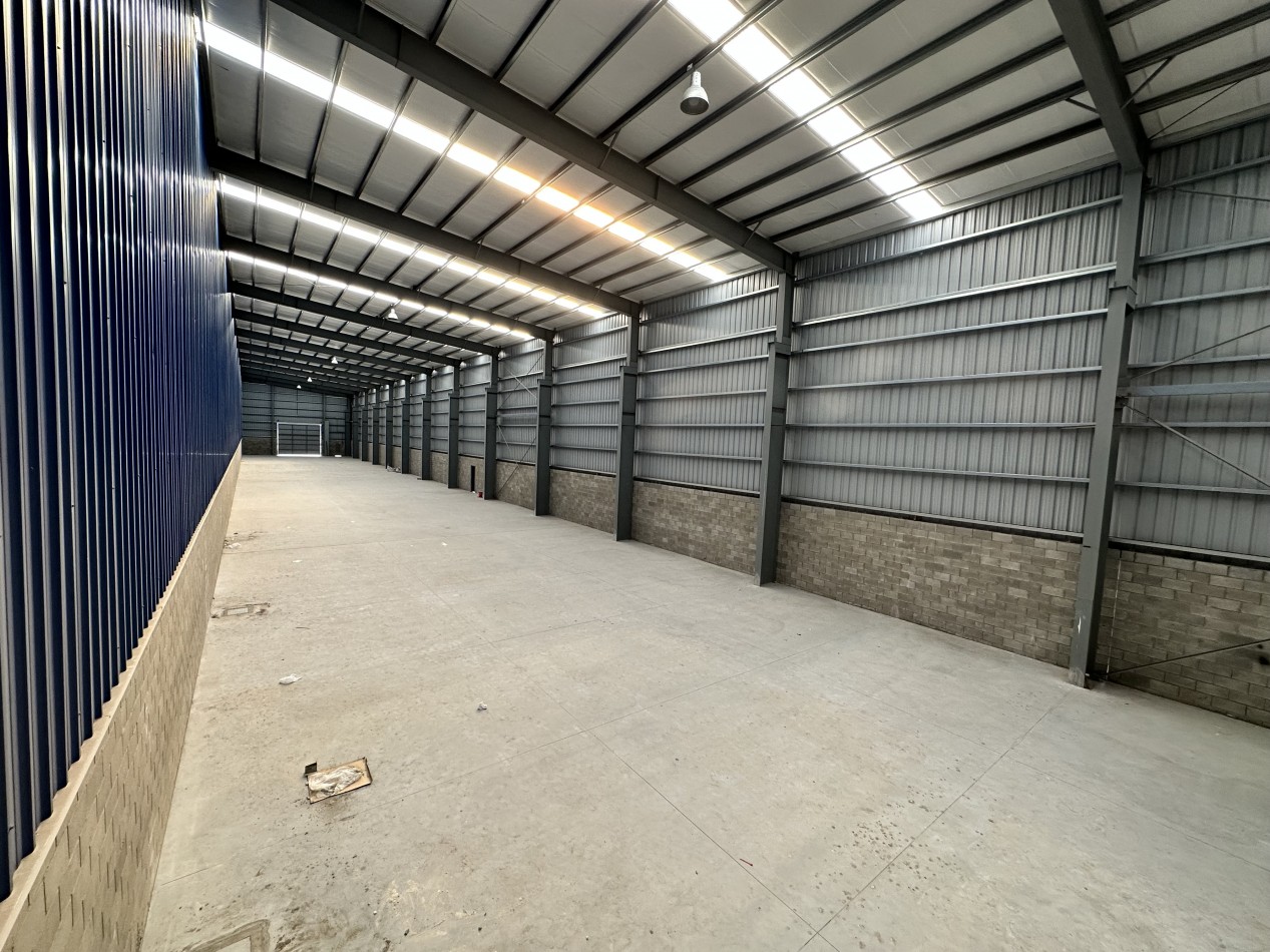 Galpon/deposito en alquiler Parque Industrial Florencio Varela- PITEC zona sur - 