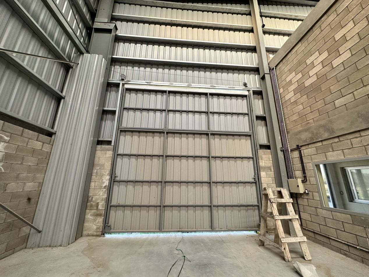 Galpon/deposito en alquiler Parque Industrial Florencio Varela- PITEC zona sur - 