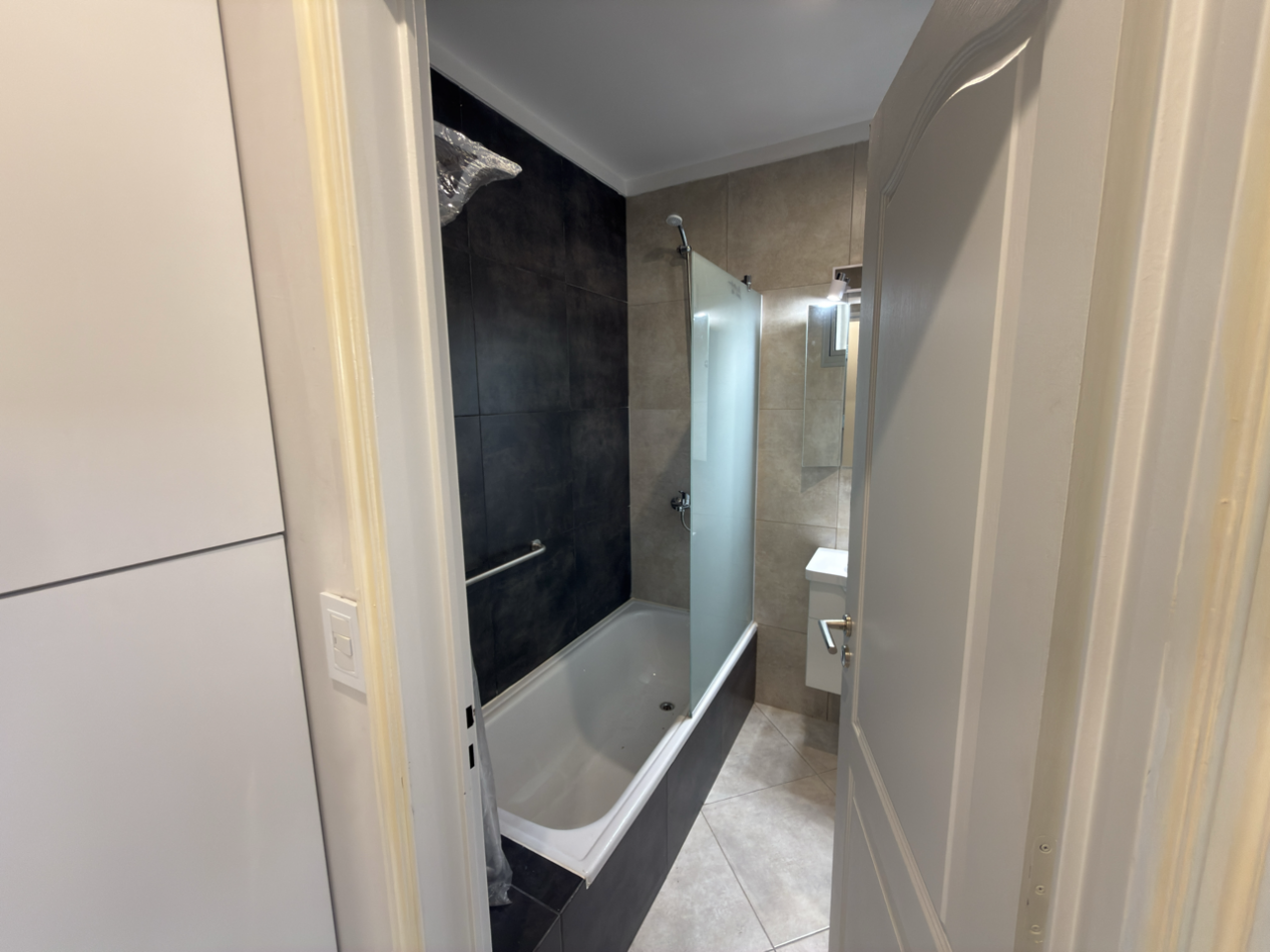 Departamento Venta Banfield 2 Ambientes c/ cochera privada Lomas De Zamora