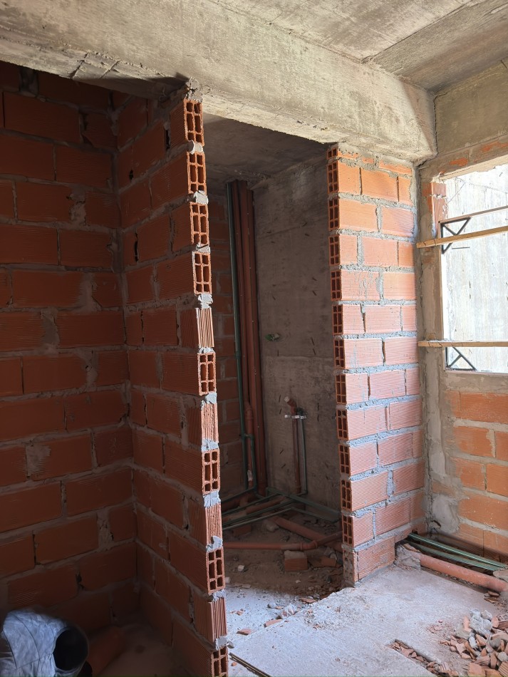 Departamento 4 ambientes en venta Lanus Este