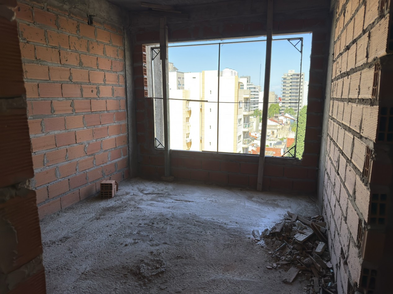 Departamento 4 ambientes en venta Lanus Este
