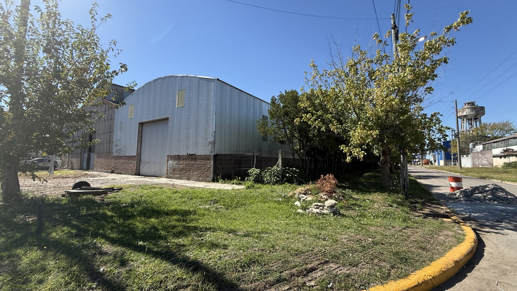Galpon/Deposito en alquiler Parque Industrial Quilmes
