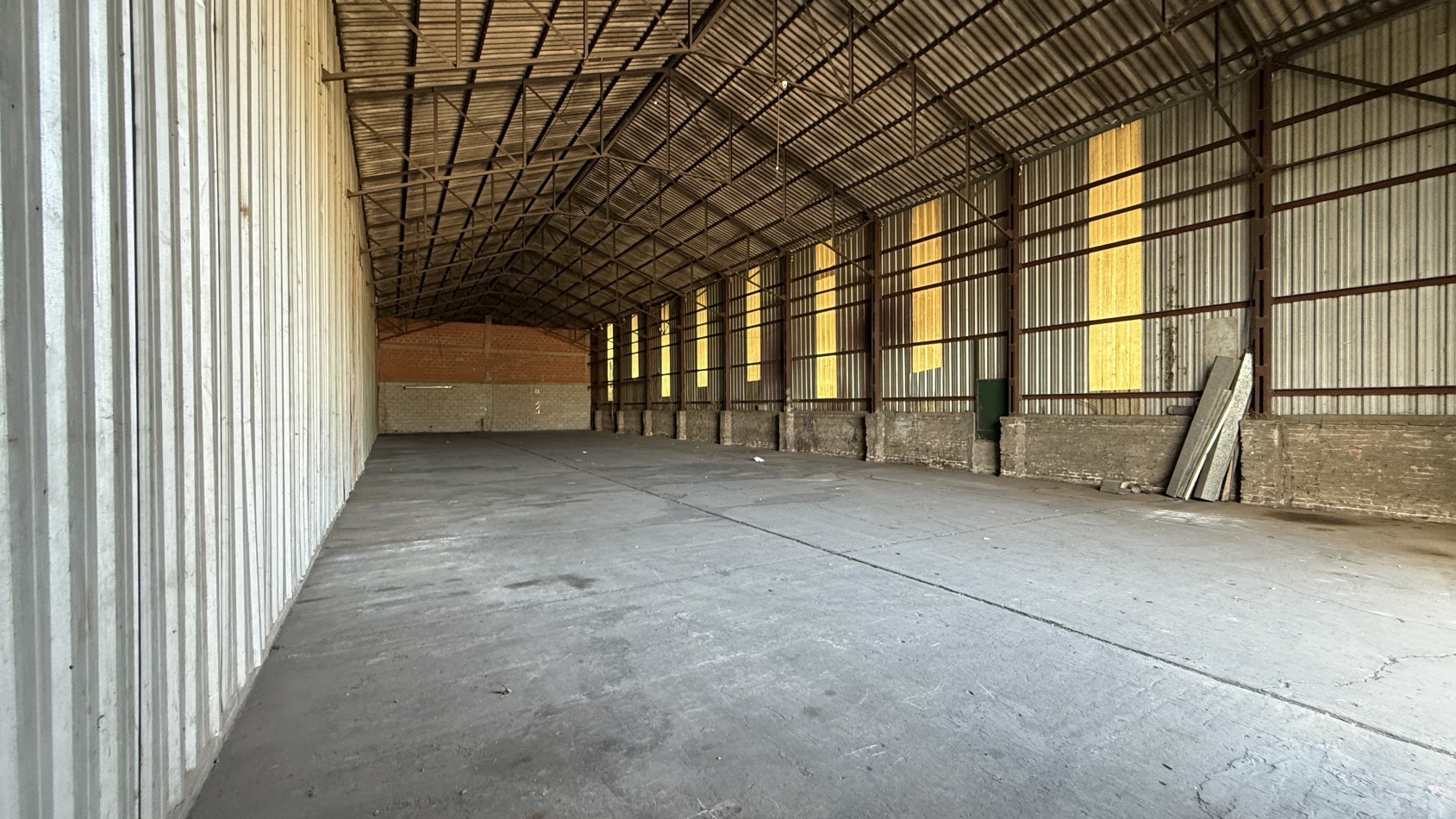 Galpon/Deposito en alquiler Parque Industrial Quilmes