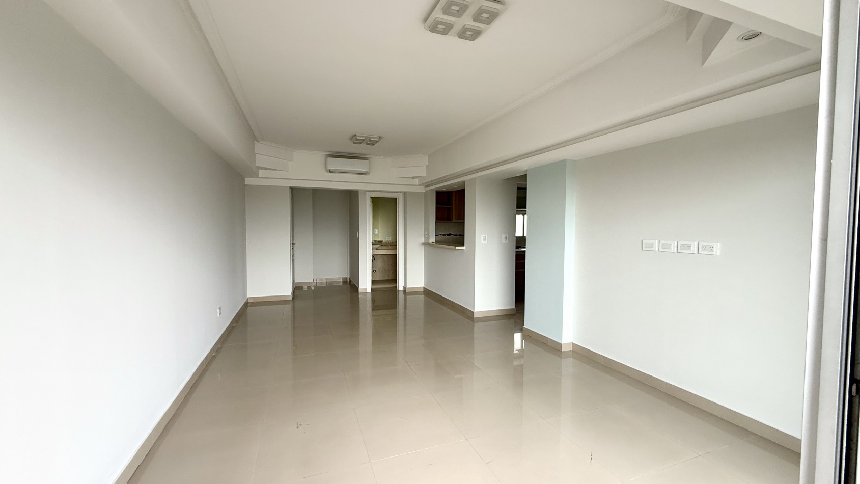 Departamento Venta Lanus 3 Ambientes con cochera y baulera Remedios de Escalada 