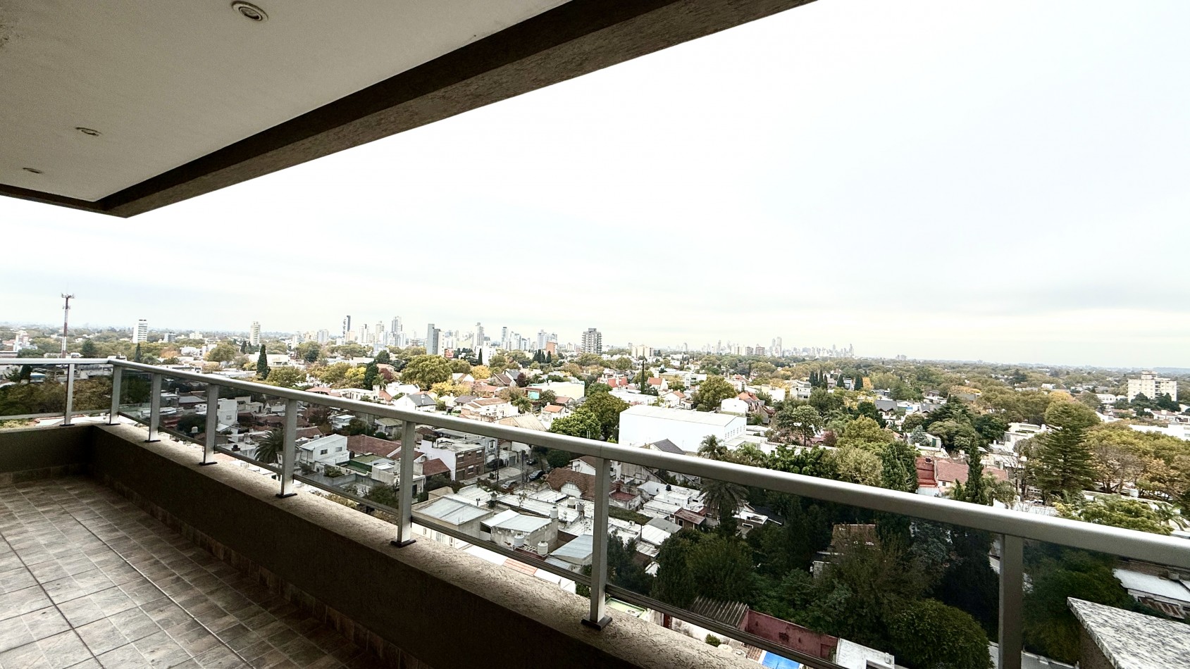 Departamento Venta Lanus 3 Ambientes con cochera y baulera Remedios de Escalada 