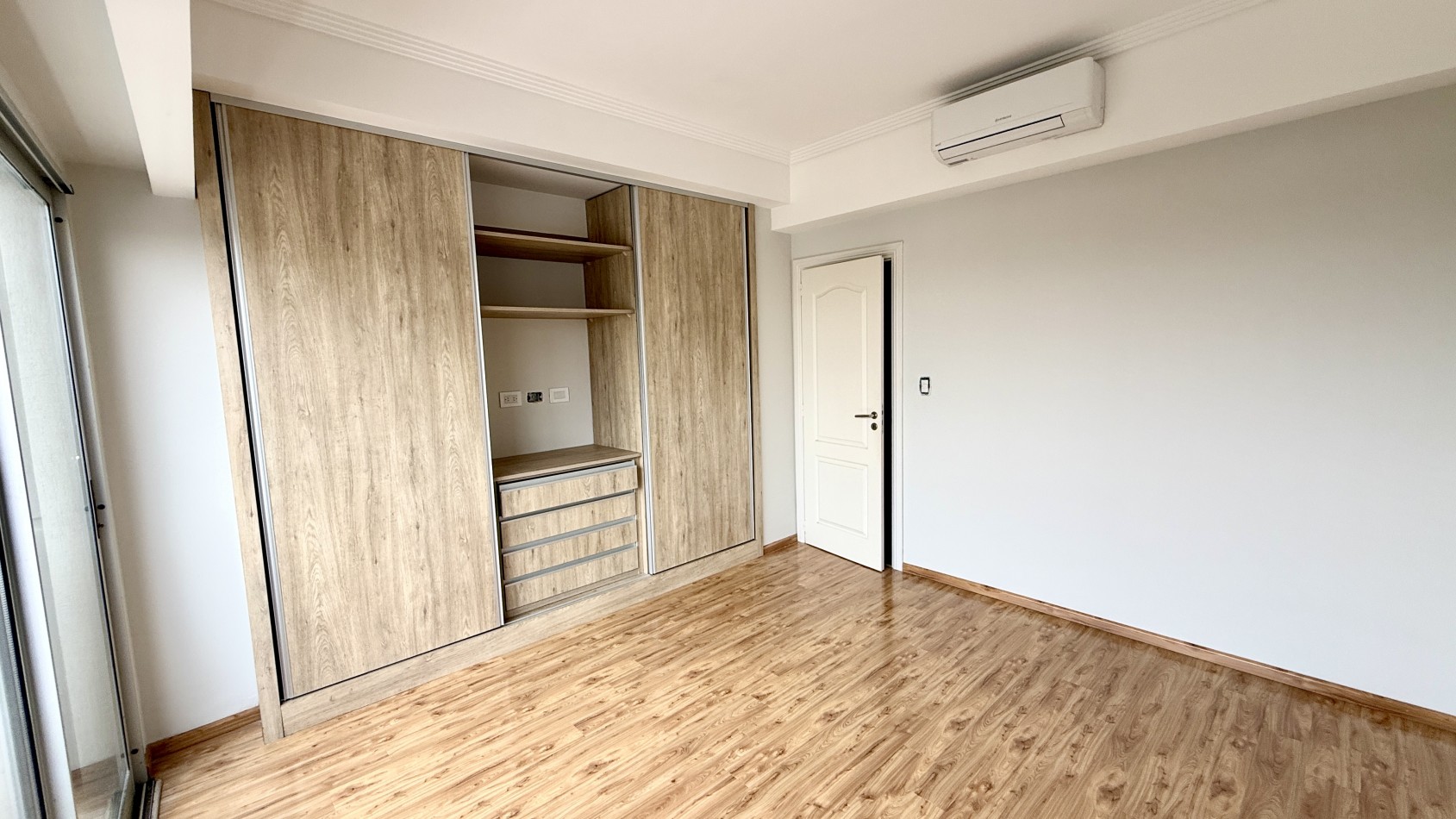 Departamento Venta Lanus 3 Ambientes con cochera y baulera Remedios de Escalada 