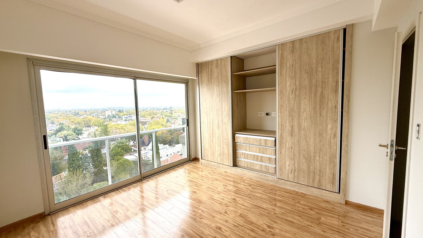 Departamento Venta Lanus 3 Ambientes con cochera y baulera Remedios de Escalada 