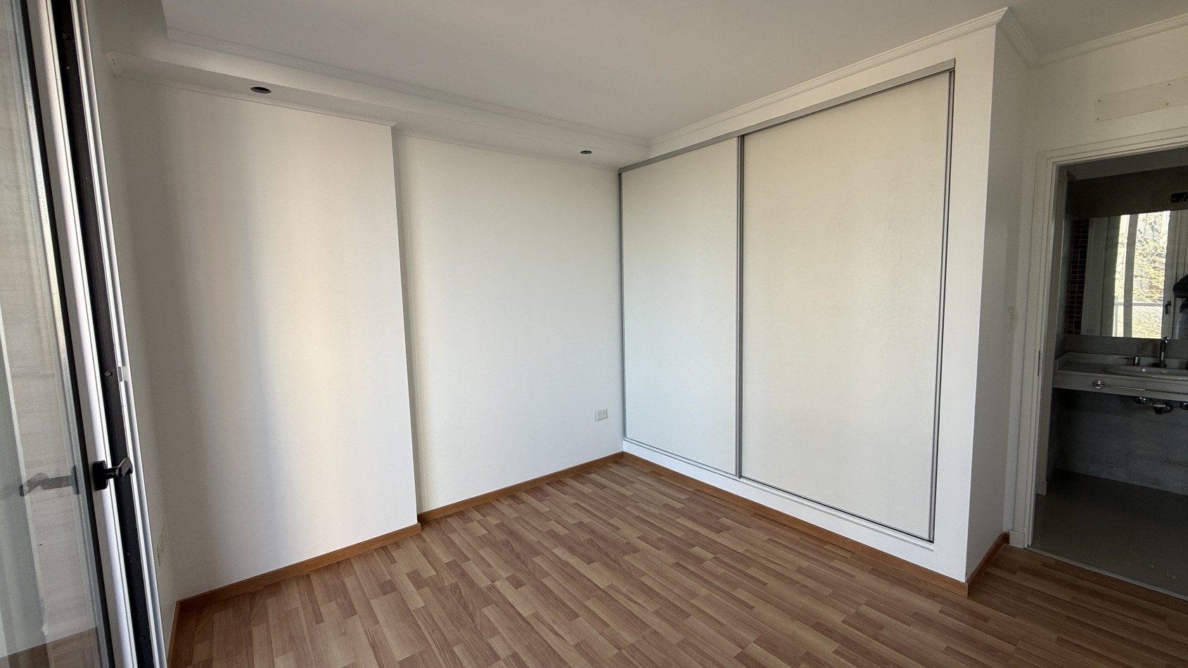 Departamento 2 ambientes Berazategui a estrenar