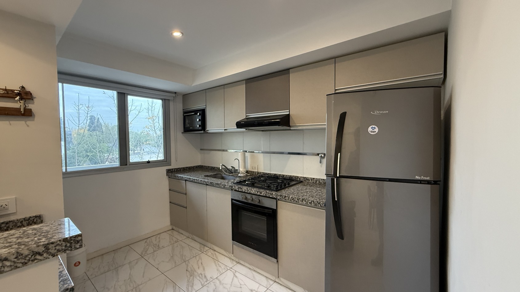 Departamento Venta Banfield 3 Ambientes c/ cochera y Terraza Lomas De Zamora