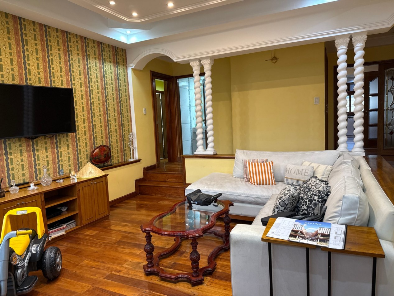 Chalet en venta Lomas de Zamora