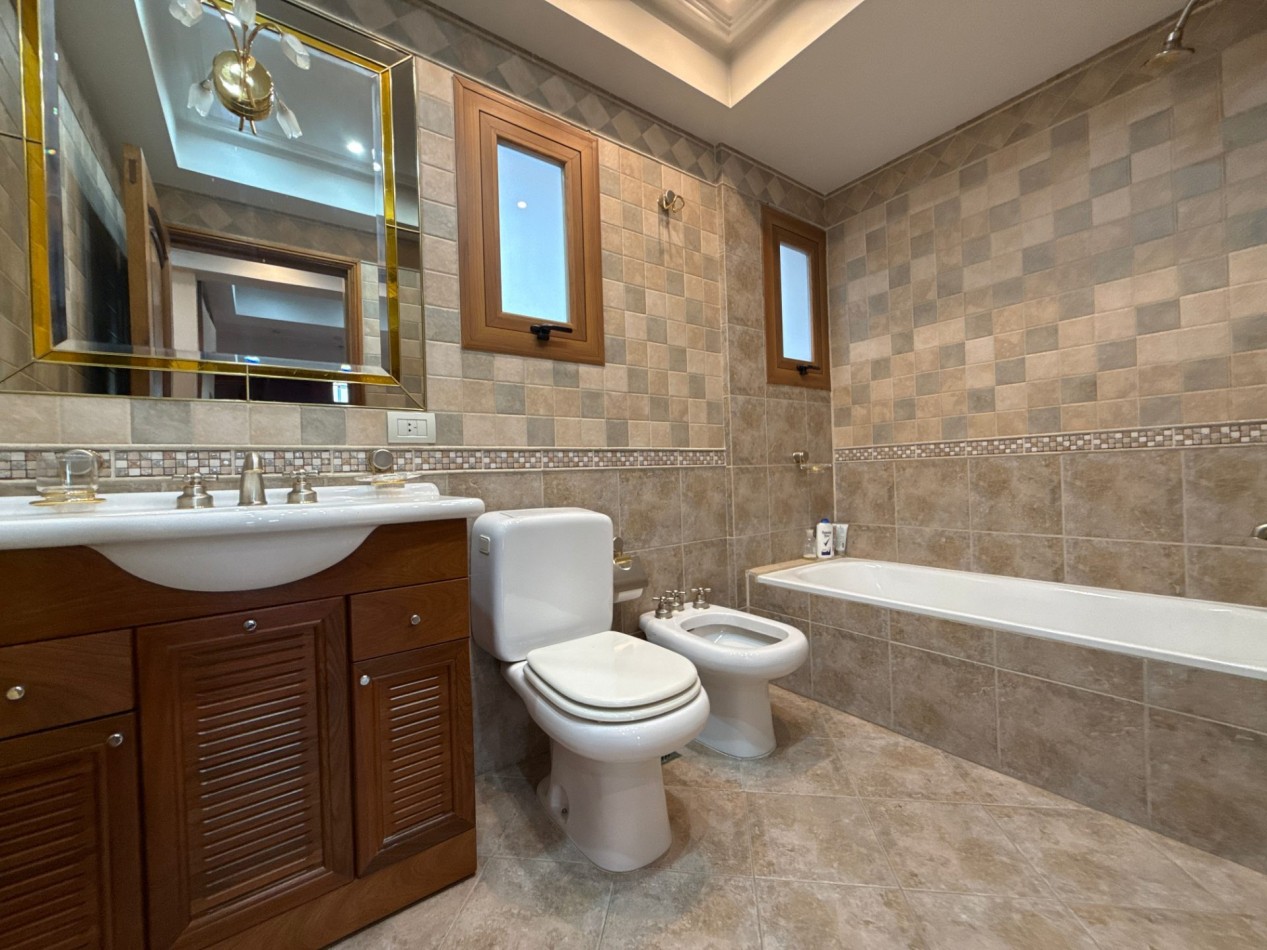 Chalet en venta Lomas de Zamora