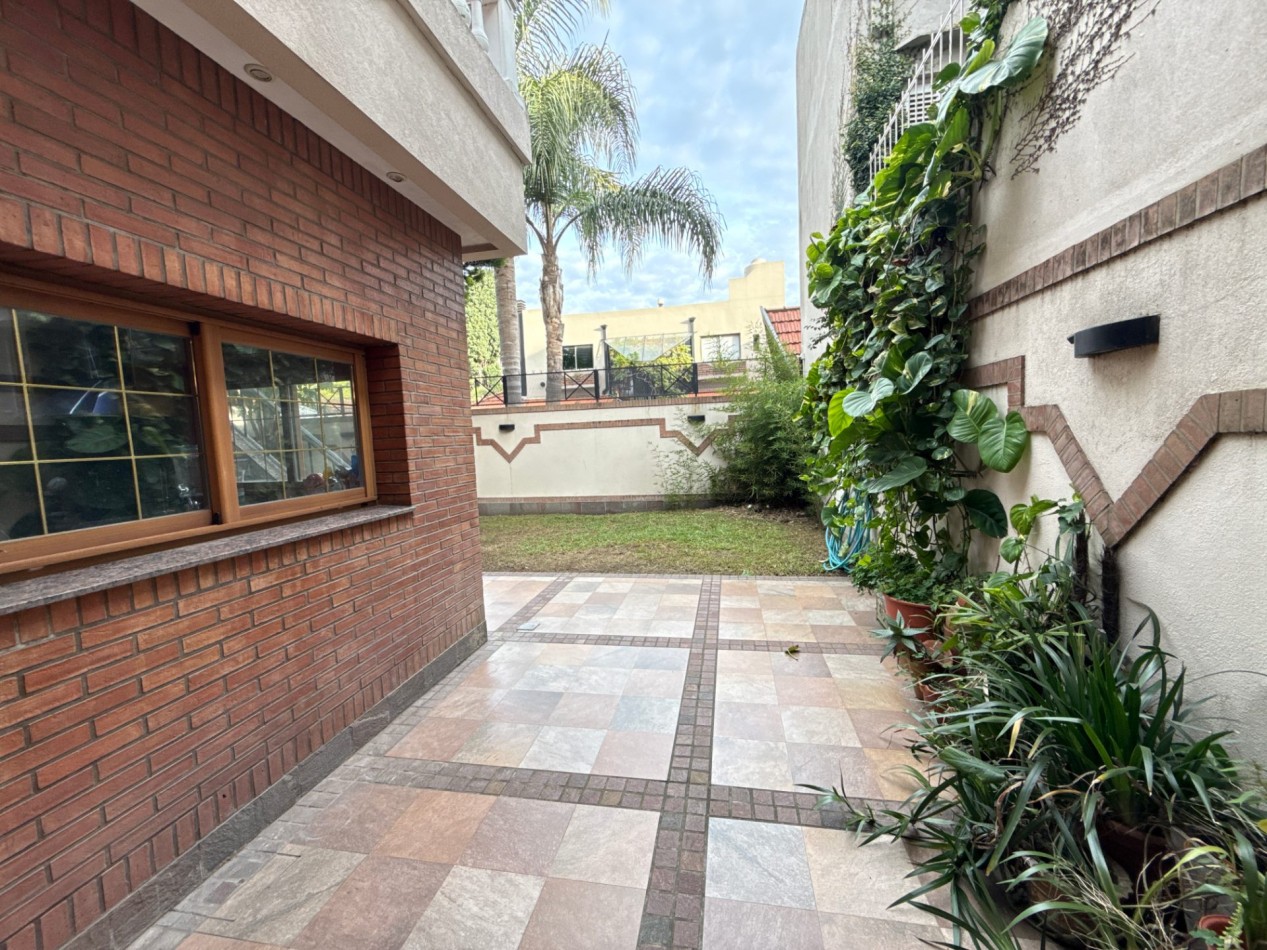 Chalet en venta Lomas de Zamora