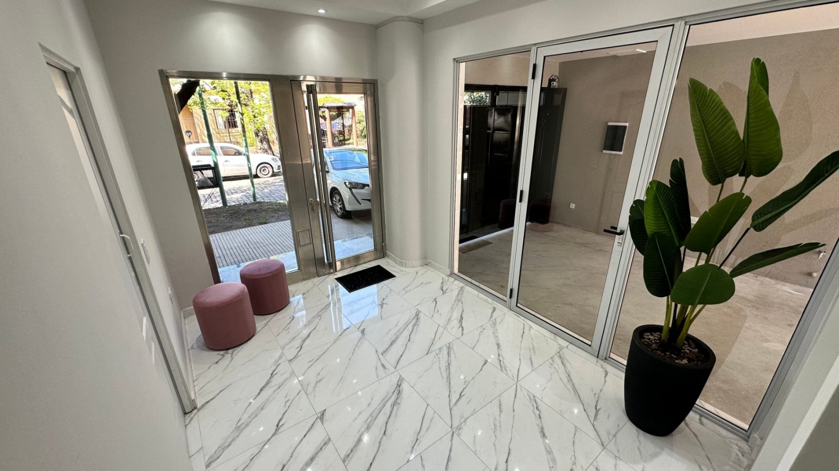 Departamento Venta Banfield 3 Ambientes c/ cochera y Terraza Lomas De Zamora