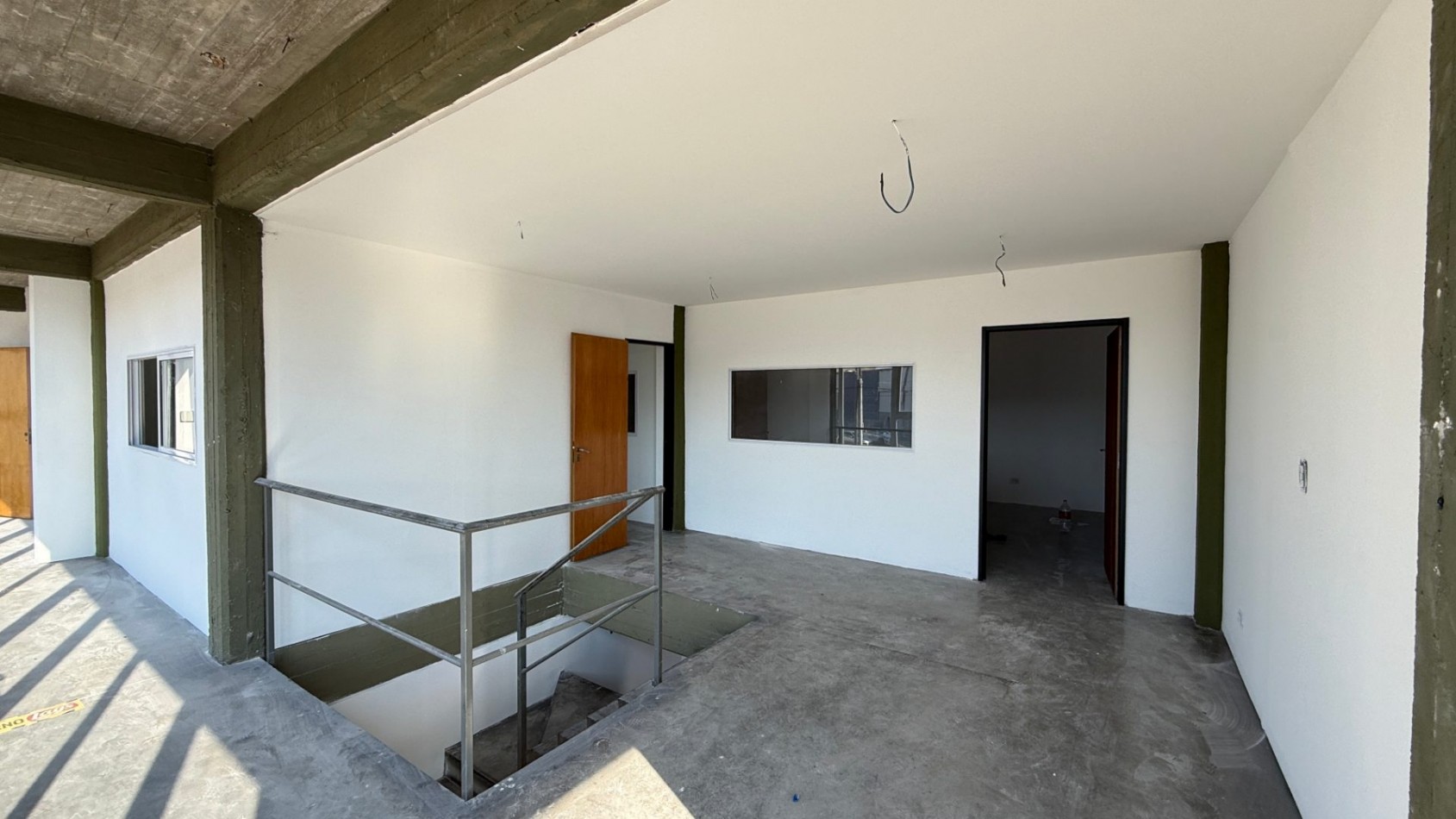 Galpon/Deposito en alquiler Parque Industrial Quilmes