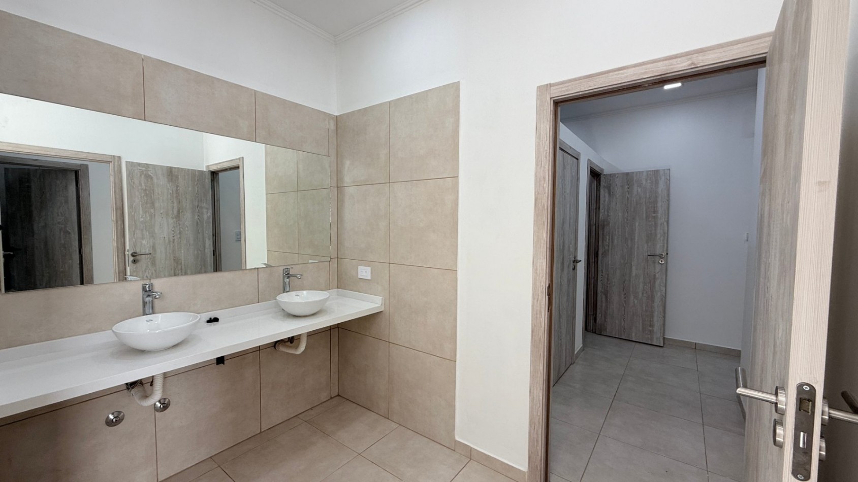 Galpon/deposito en alquiler Parque Industrial Florencio Varela - PITEC 2 Zona Sur - 