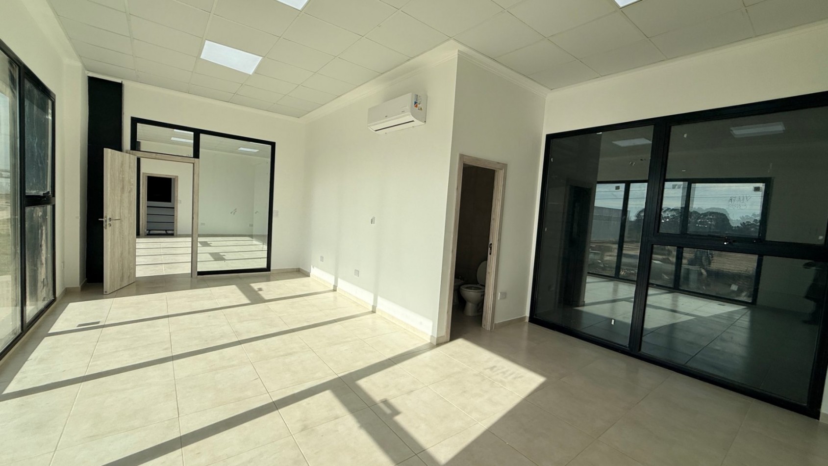 Galpon/deposito en alquiler Parque Industrial Florencio Varela - PITEC 2 Zona Sur - 