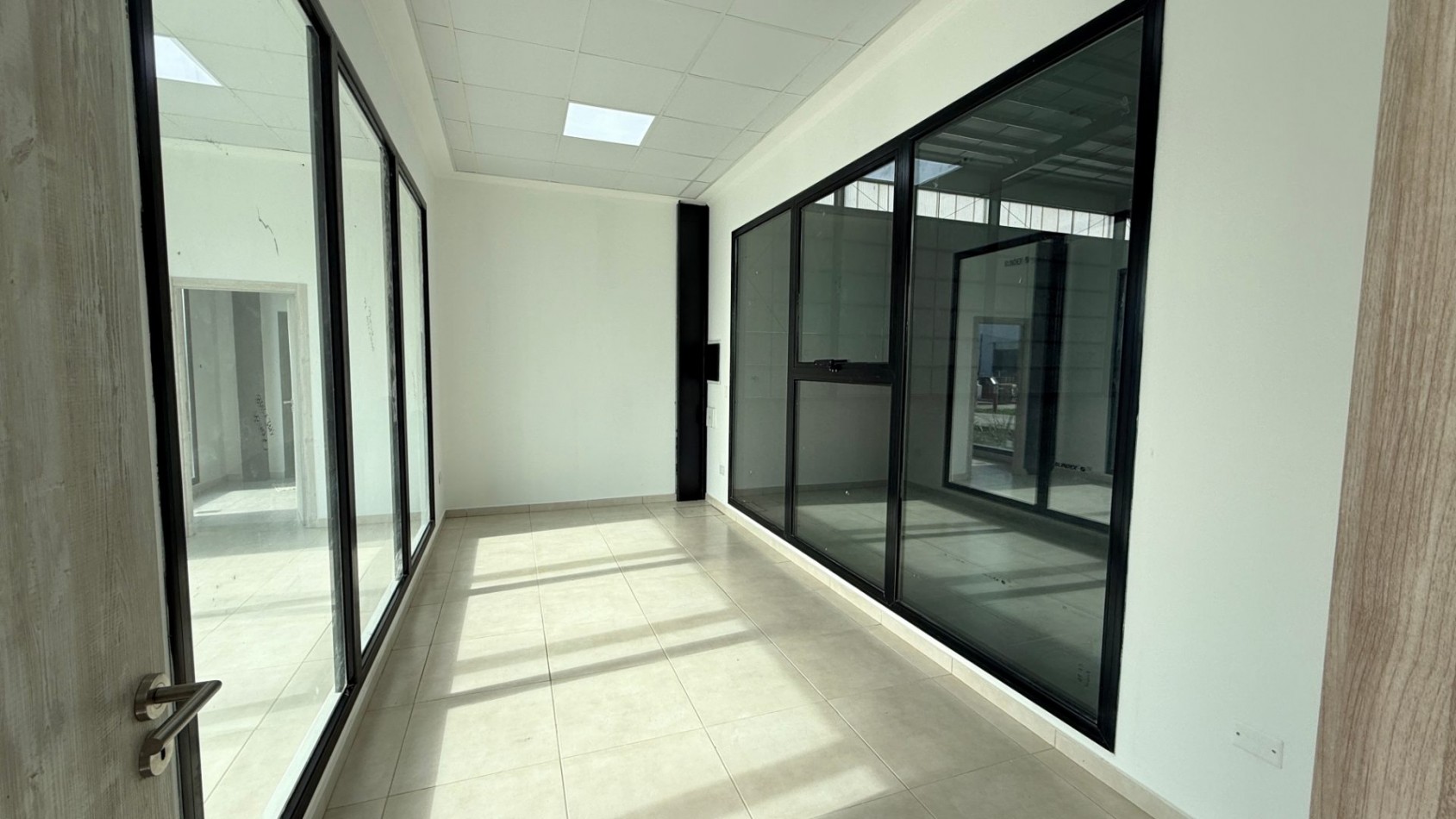 Galpon/deposito en alquiler Parque Industrial Florencio Varela - PITEC 2 Zona Sur - 