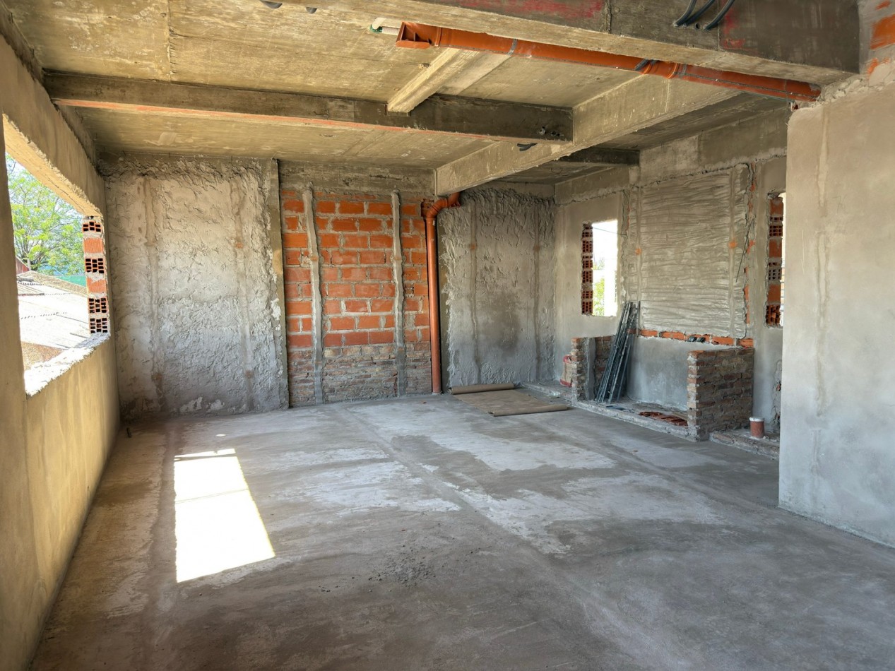 Departamento 4 ambientes en venta Lanus Este