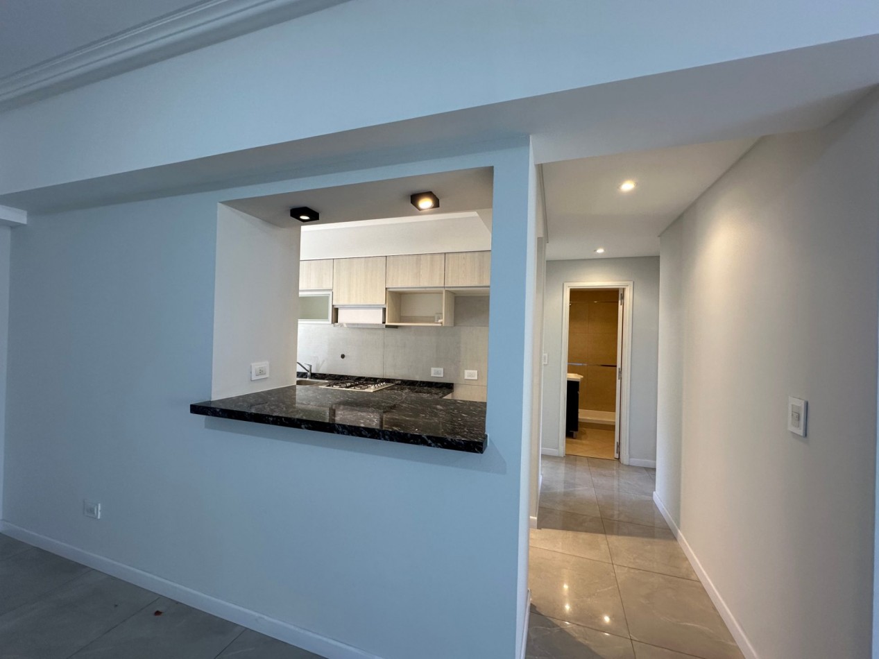 Departamento 3 ambientes venta c/ dos cocheras Lanus Este