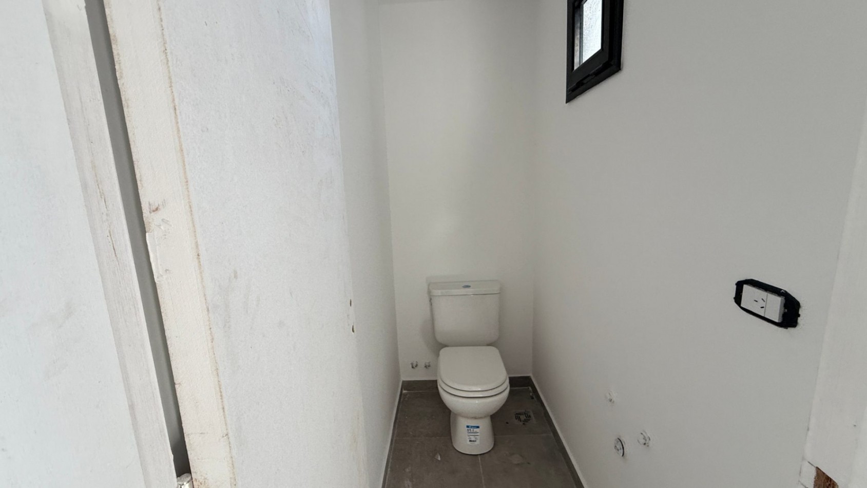 Departamento 3 ambientes con cochera en venta Quilmes Oeste