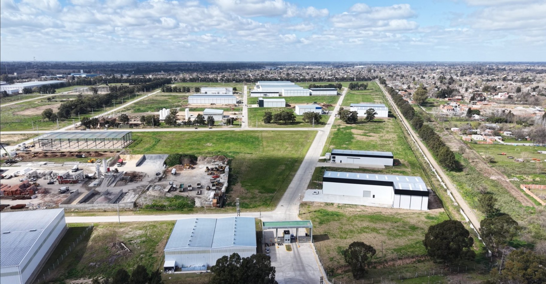 Galpon/Deposito a estrenar en Alquiler Parque Industrial Florencio Varela PITEC