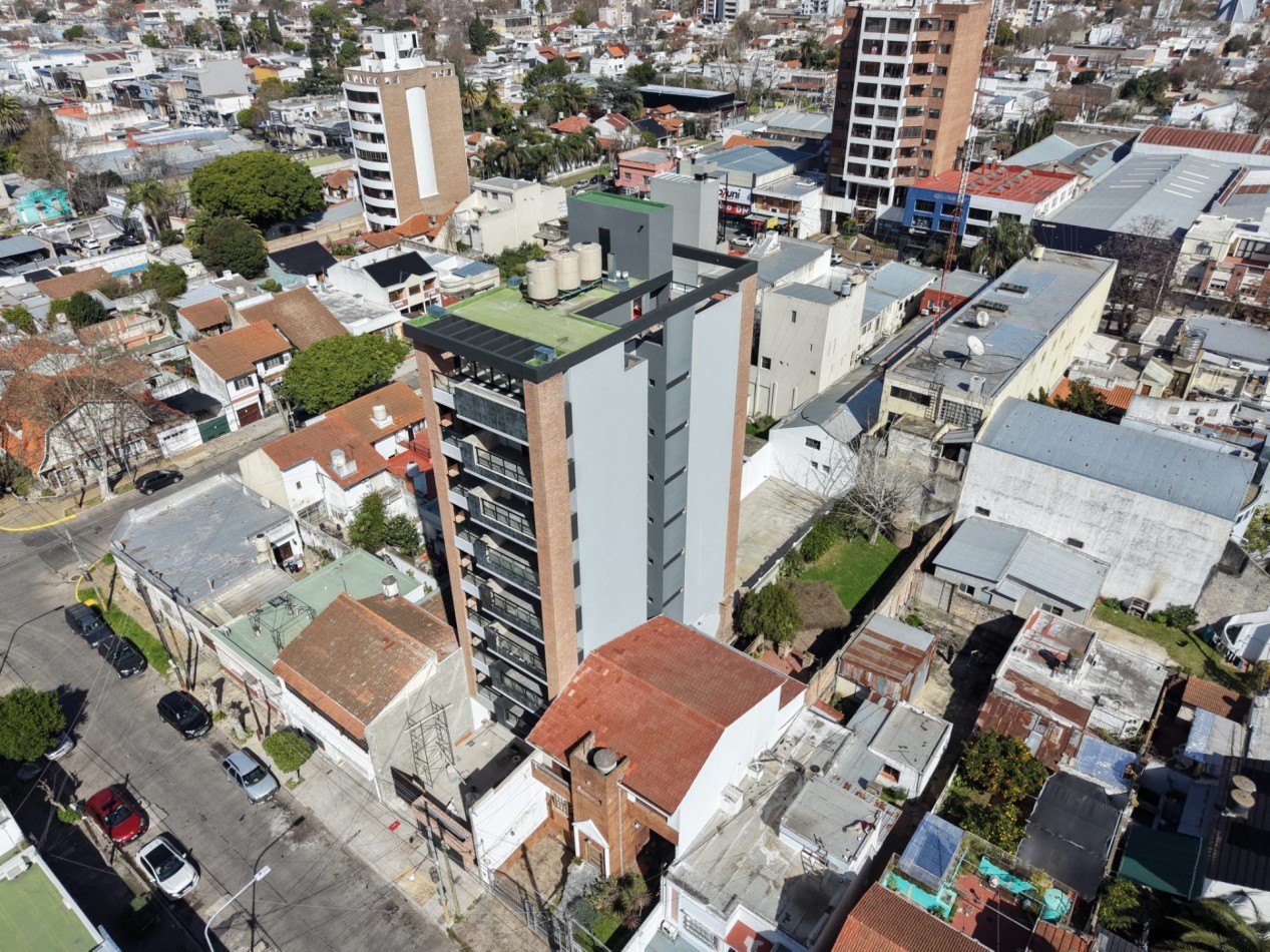 Departamento 2 ambientes con cochera en Venta Quilmes Oeste