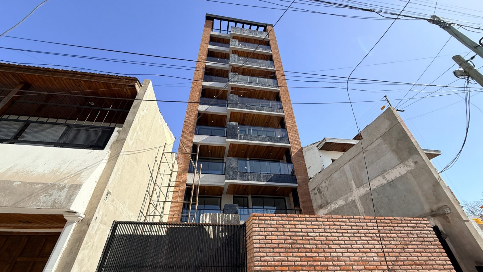 Departamento 2 ambientes con cochera en Venta Quilmes Oeste