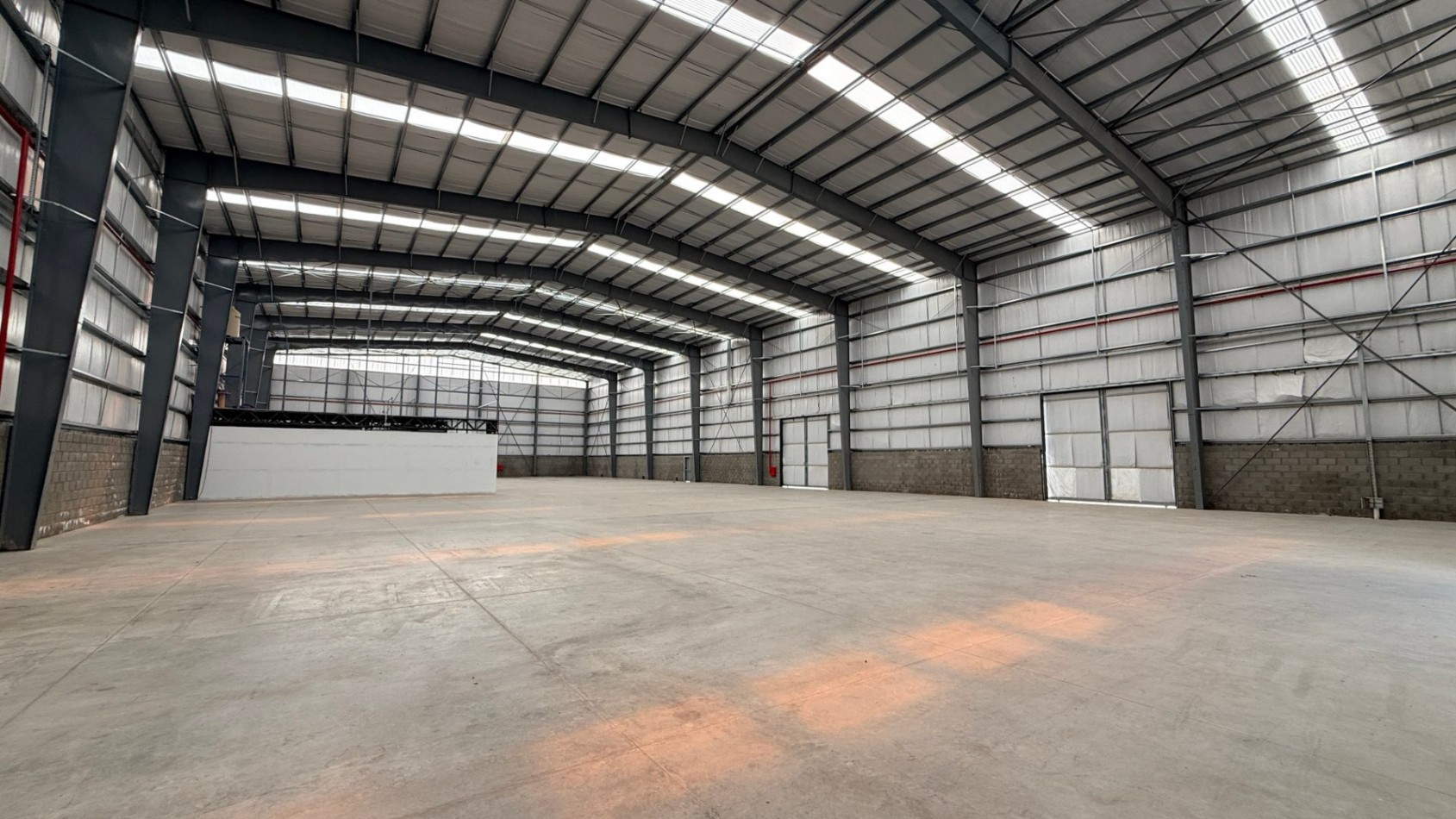 Galpon en alquiler Polo industrial Spegazzini