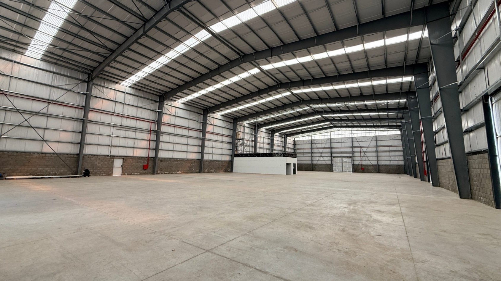 Galpon en alquiler Polo industrial Spegazzini