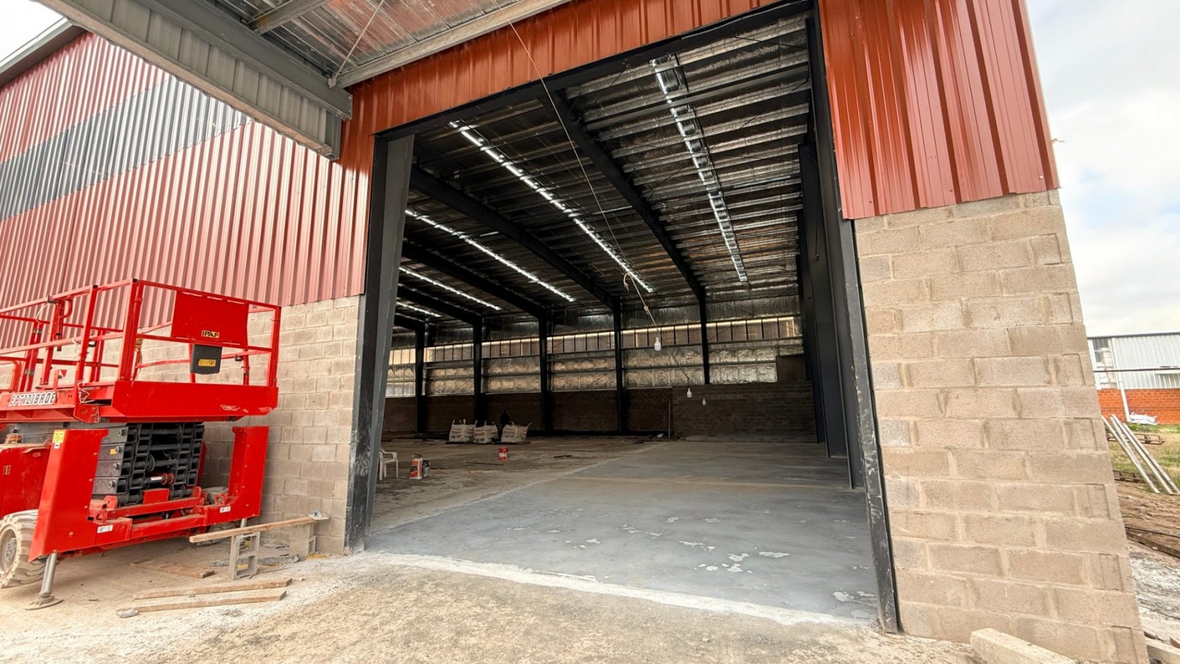 Galpon en alquiler Polo industrial Spegazzini