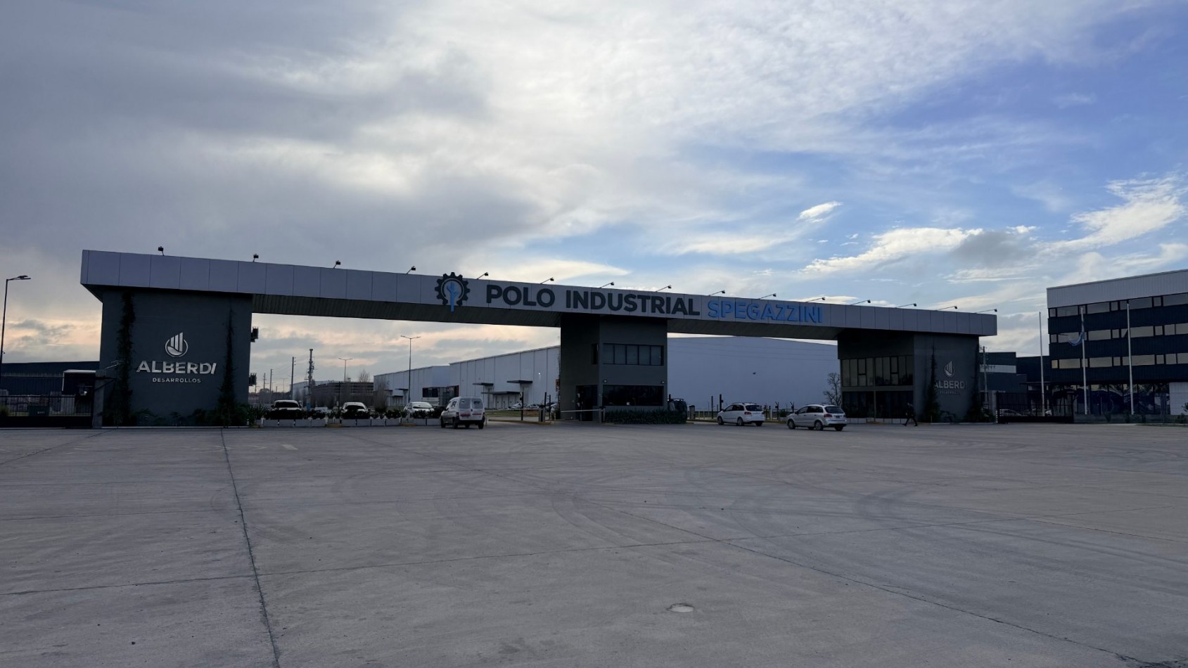 Galpon en alquiler Polo industrial Spegazzini