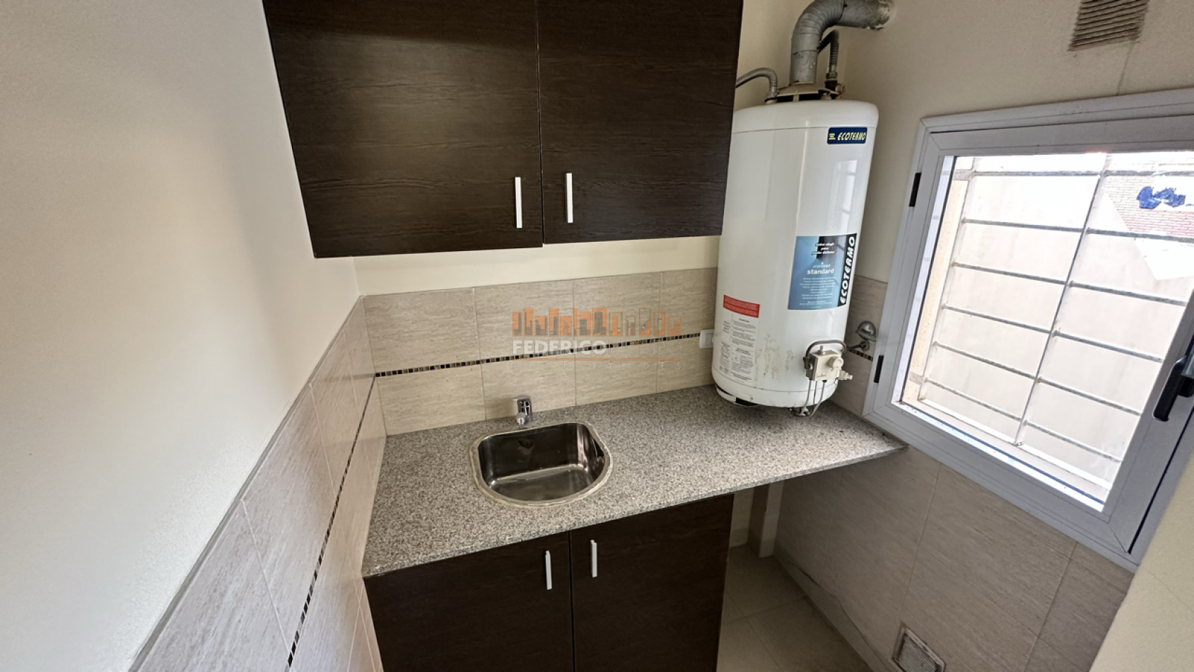 Departamento venta 3 ambientes Wilde Avellaneda c/ 2 cocheras