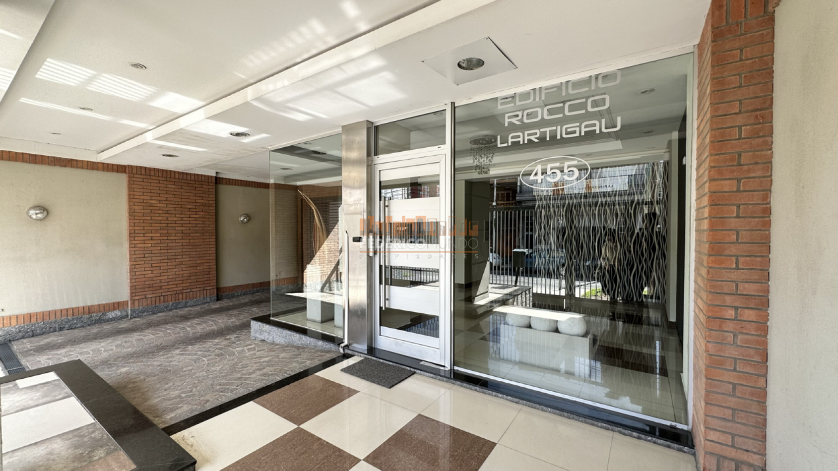 Departamento venta 3 ambientes Wilde Avellaneda c/ 2 cocheras