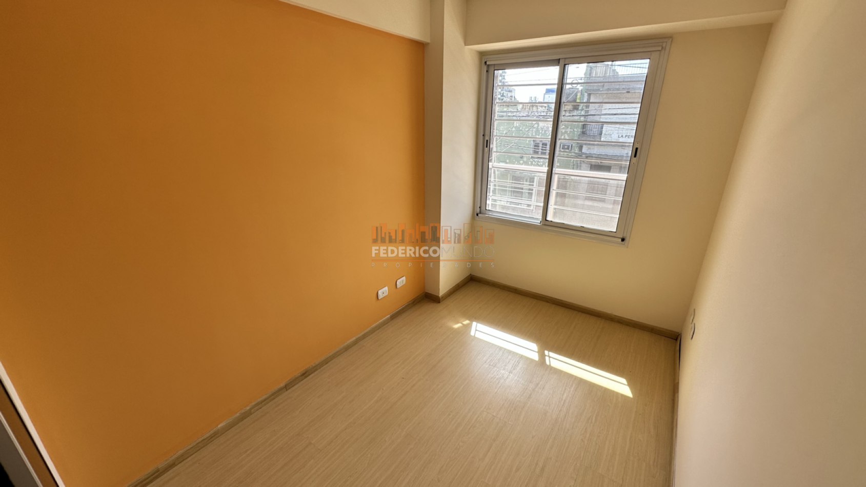 Departamento venta 3 ambientes Wilde Avellaneda c/ 2 cocheras