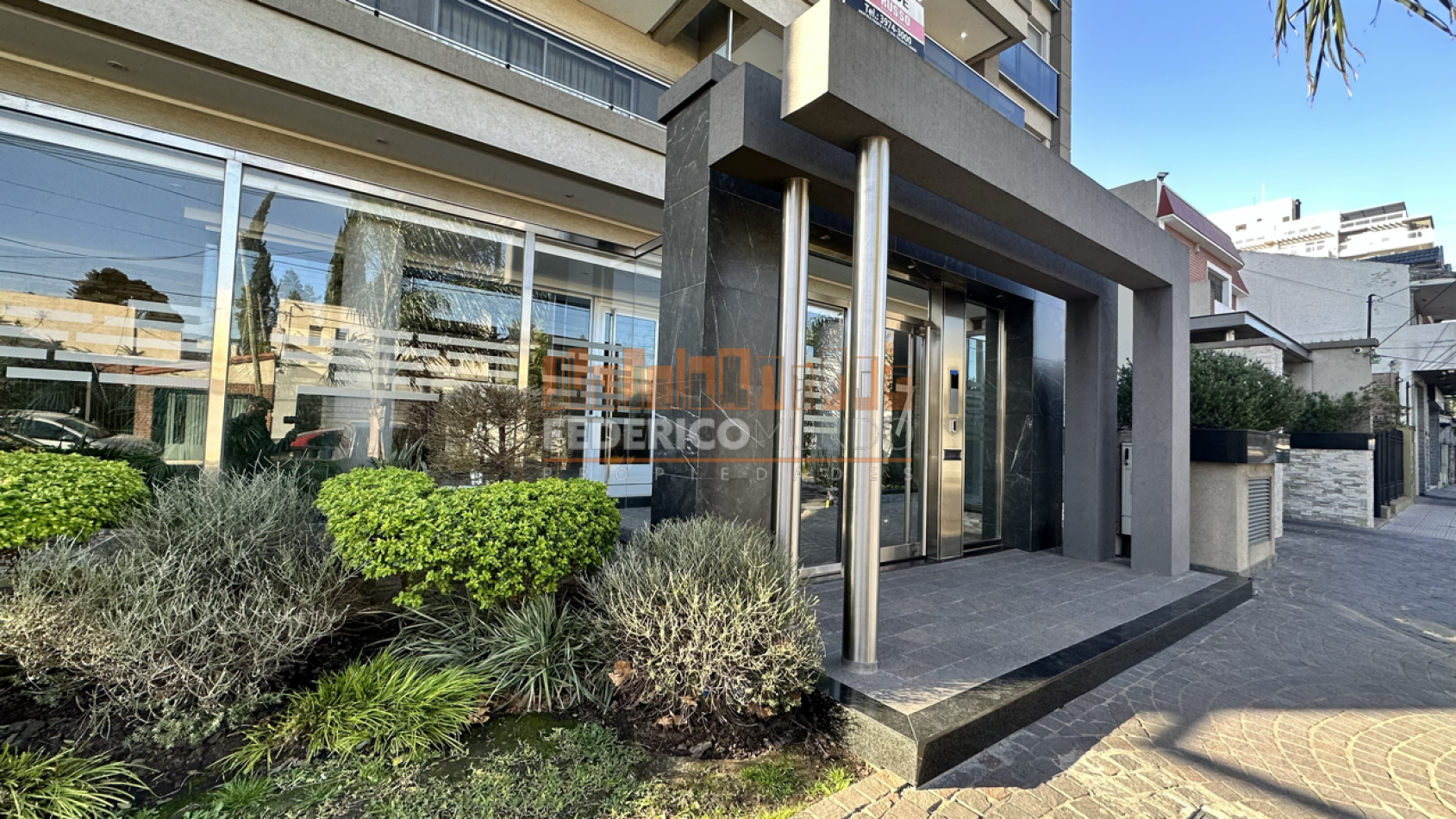 Departamento Venta Lanus 3 Ambientes con cochera Remedios de Escalda 
