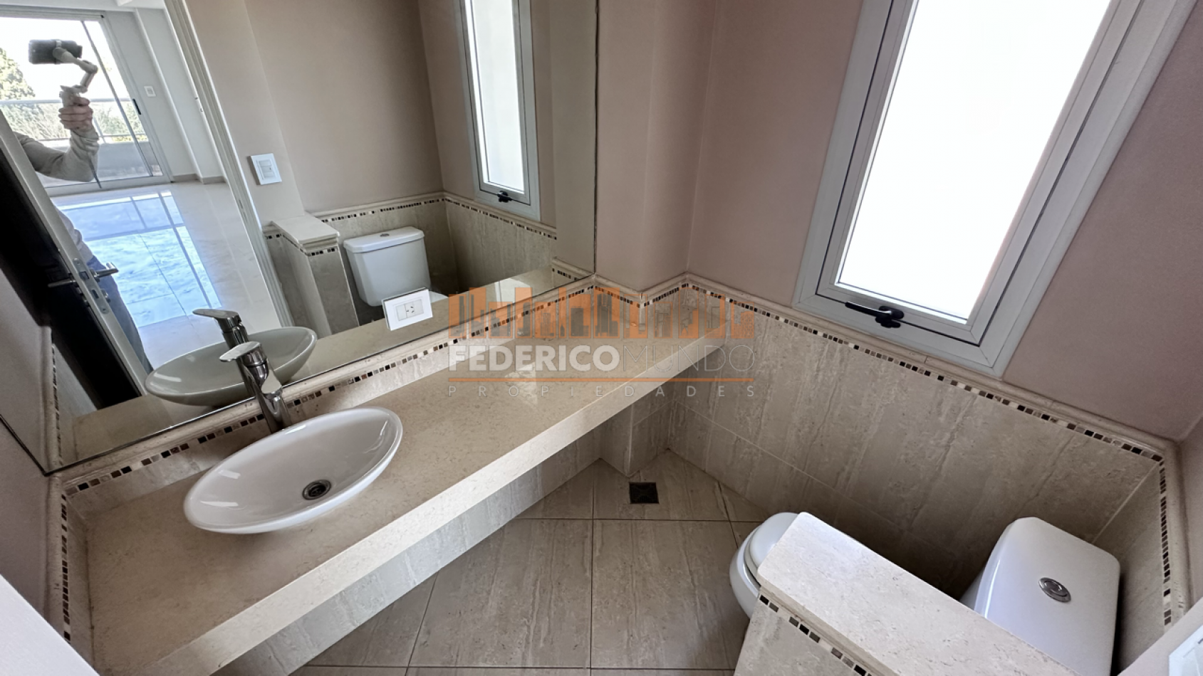 Departamento Venta Lanus 3 Ambientes con cochera Remedios de Escalda 