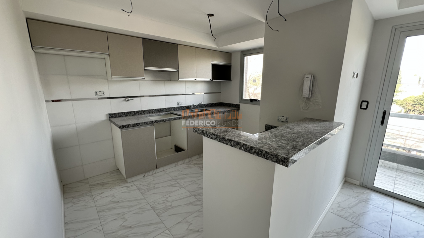 Departamento Venta Banfield 3 Ambientes c/cochera y Terraza Lomas De Zamora 