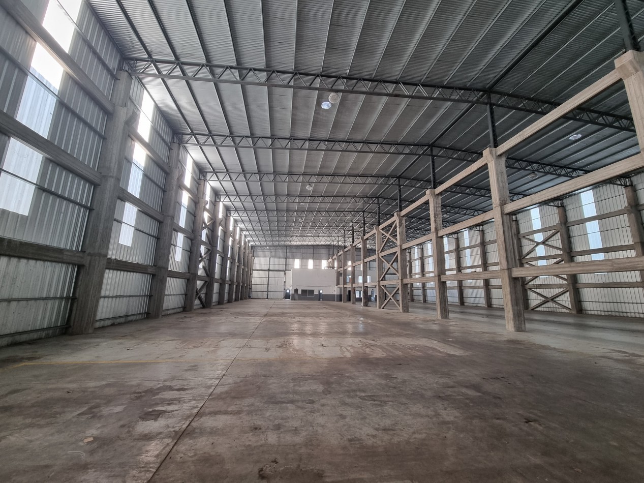 Galpon/Deposito en alquiler Parque Industrial Quilmes