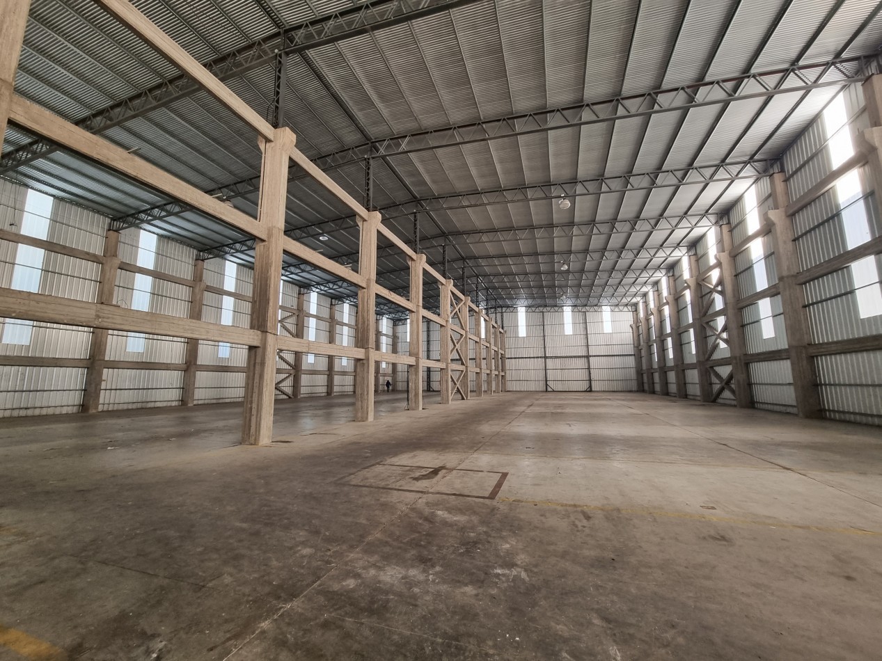 Galpon/Deposito en alquiler Parque Industrial Quilmes