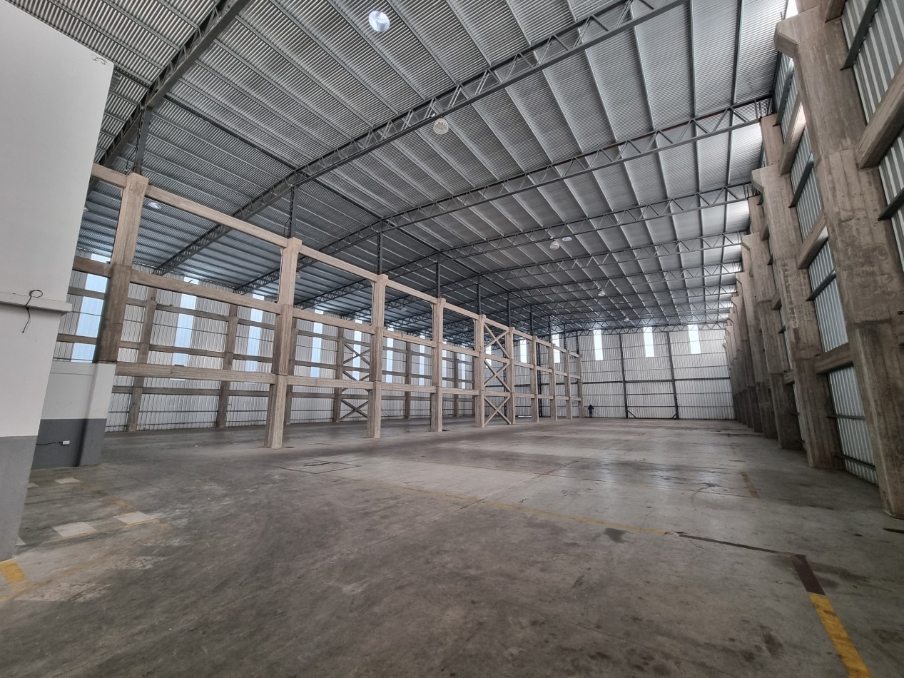 Galpon/Deposito en alquiler Parque Industrial Quilmes