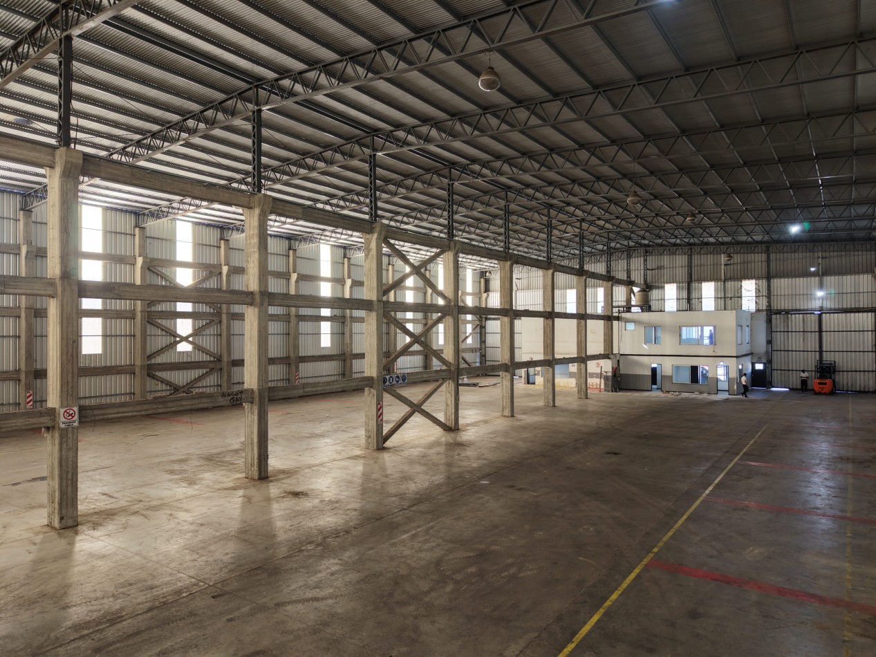 Galpon/Deposito en alquiler Parque Industrial Quilmes